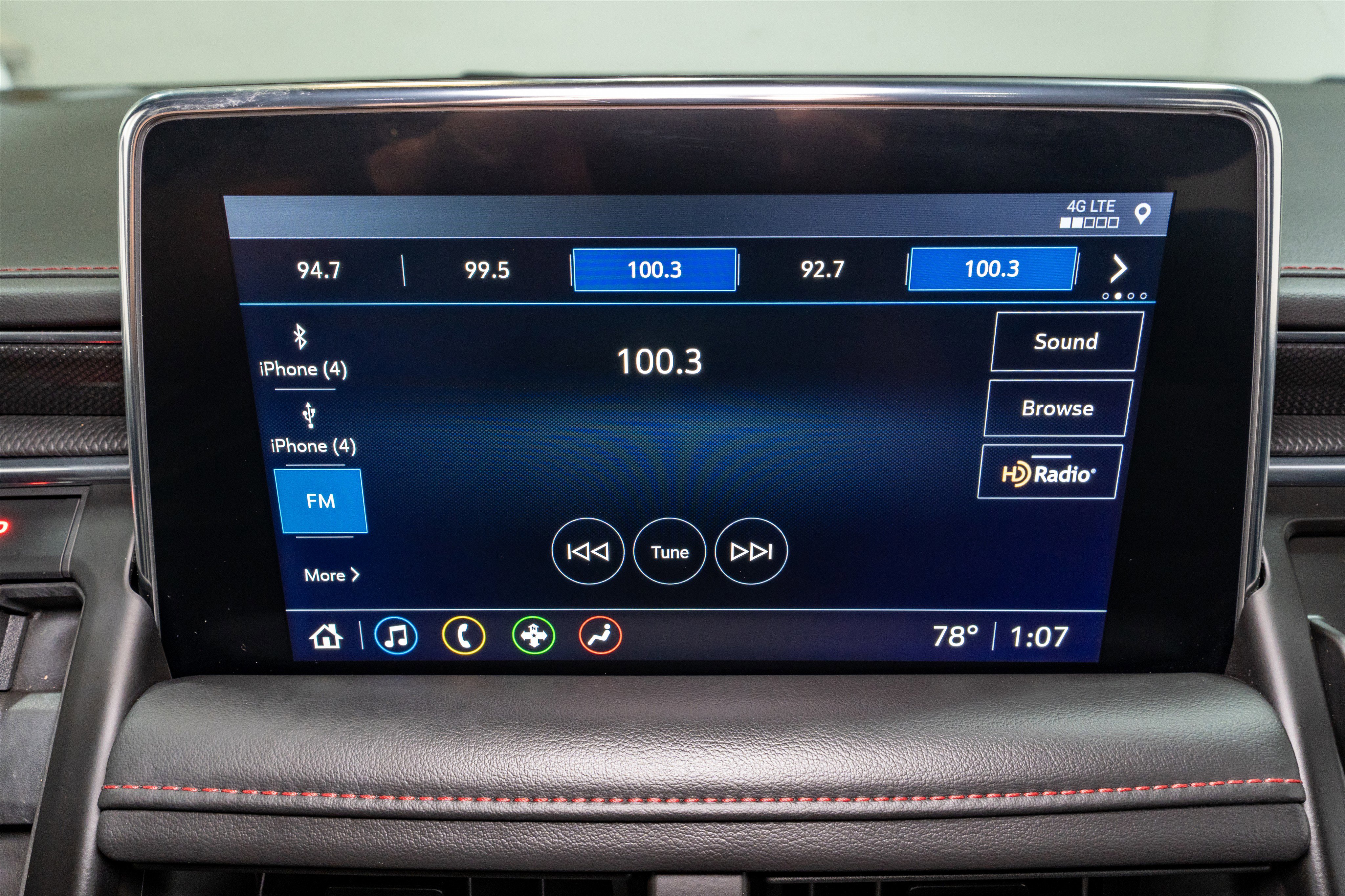 Used 2021 Chevrolet Tahoe RST w/ Luxury Package image 17