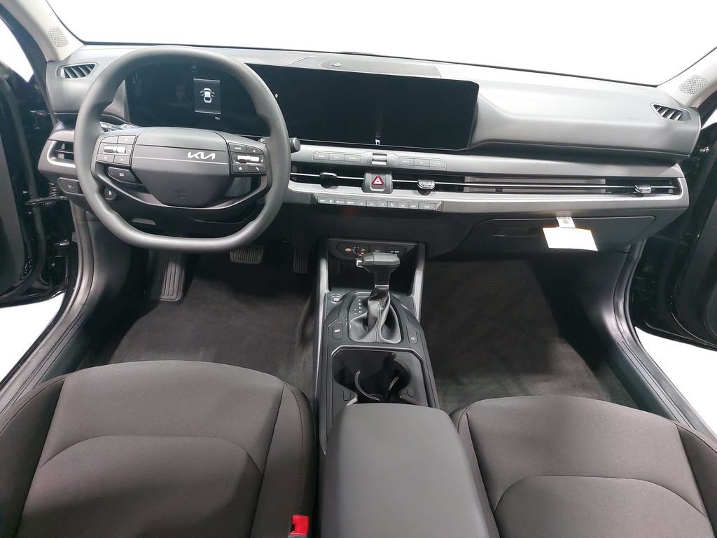New 2026 Kia K4 FWD image 9