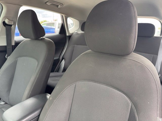 Used 2026 Hyundai Kona SE FWD image 11