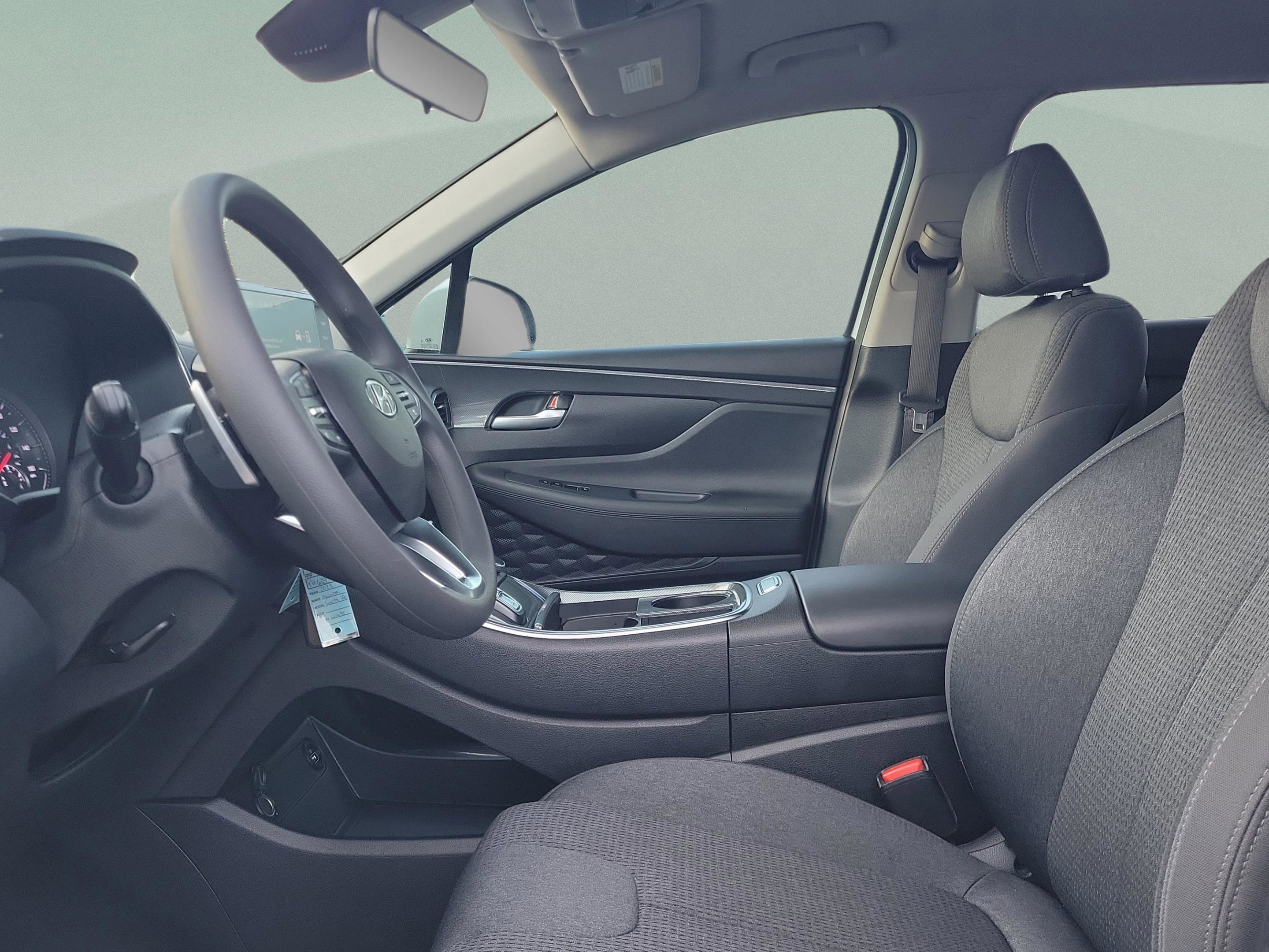 Used 2023 Hyundai Santa Fe SE image 19