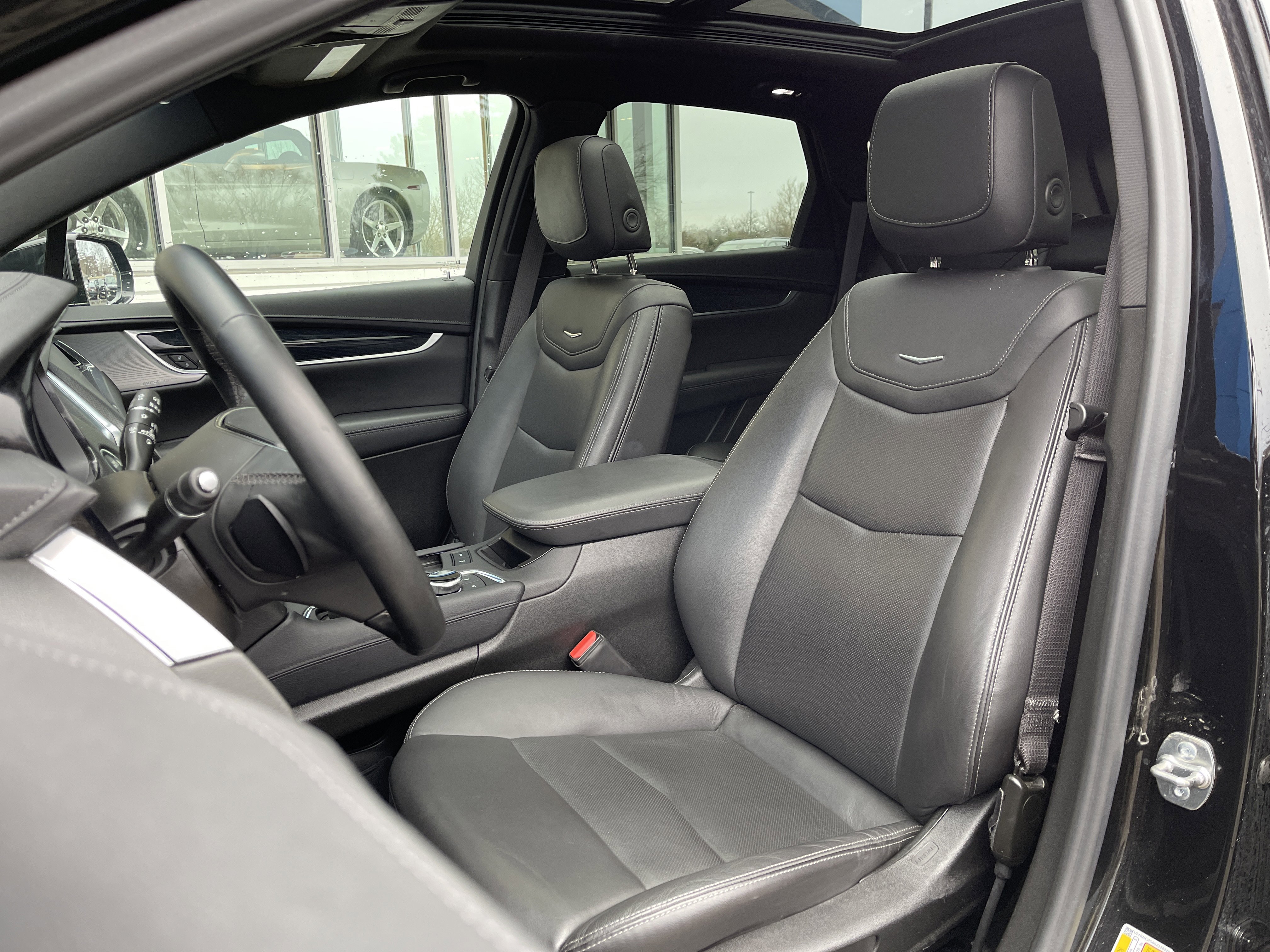 Certified 2025 Cadillac XT5 Premium Luxury image 17