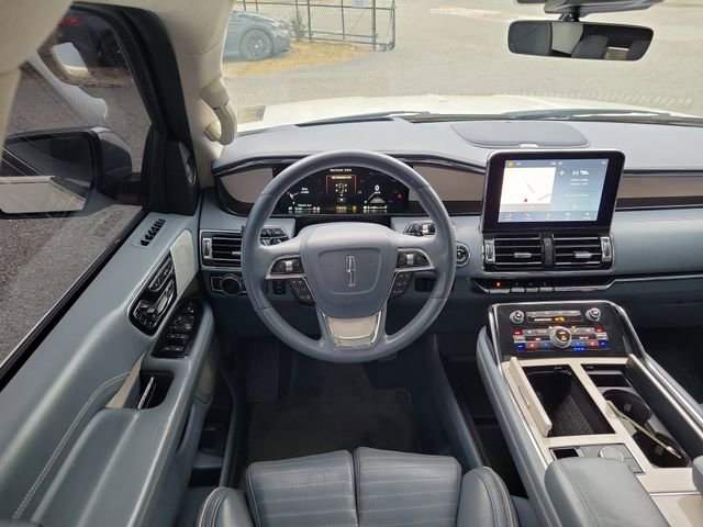 Used 2018 Lincoln Navigator Black Label w/ Cargo Package image 25