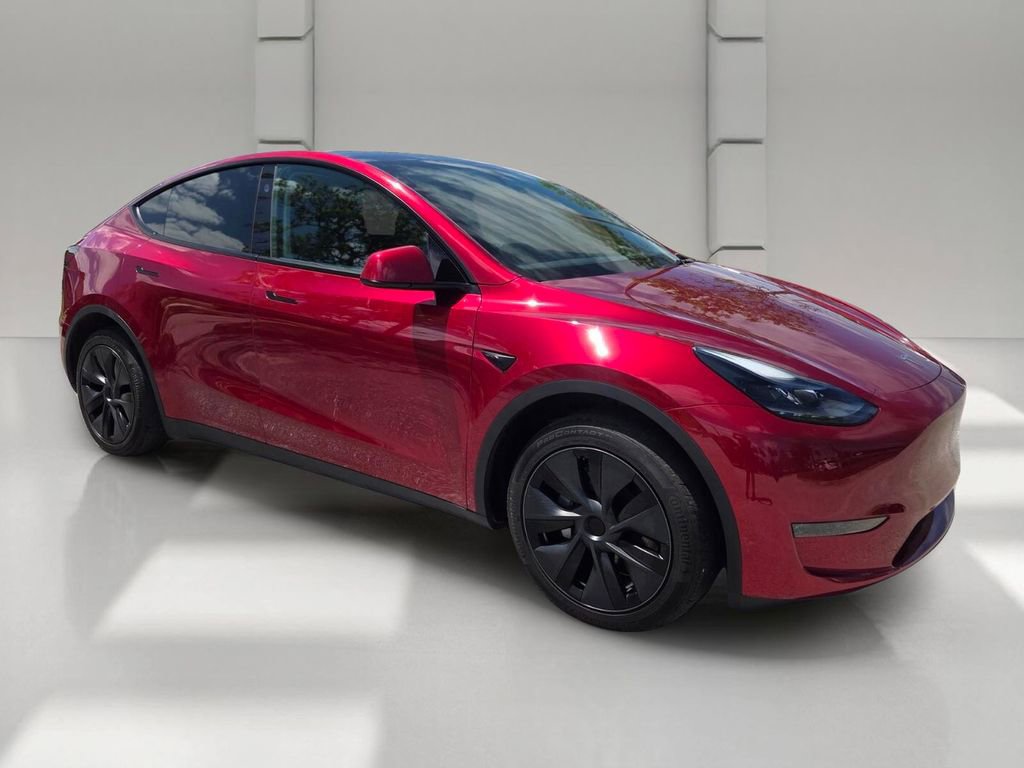 Used 2024 Tesla Model Y Long Range image 2