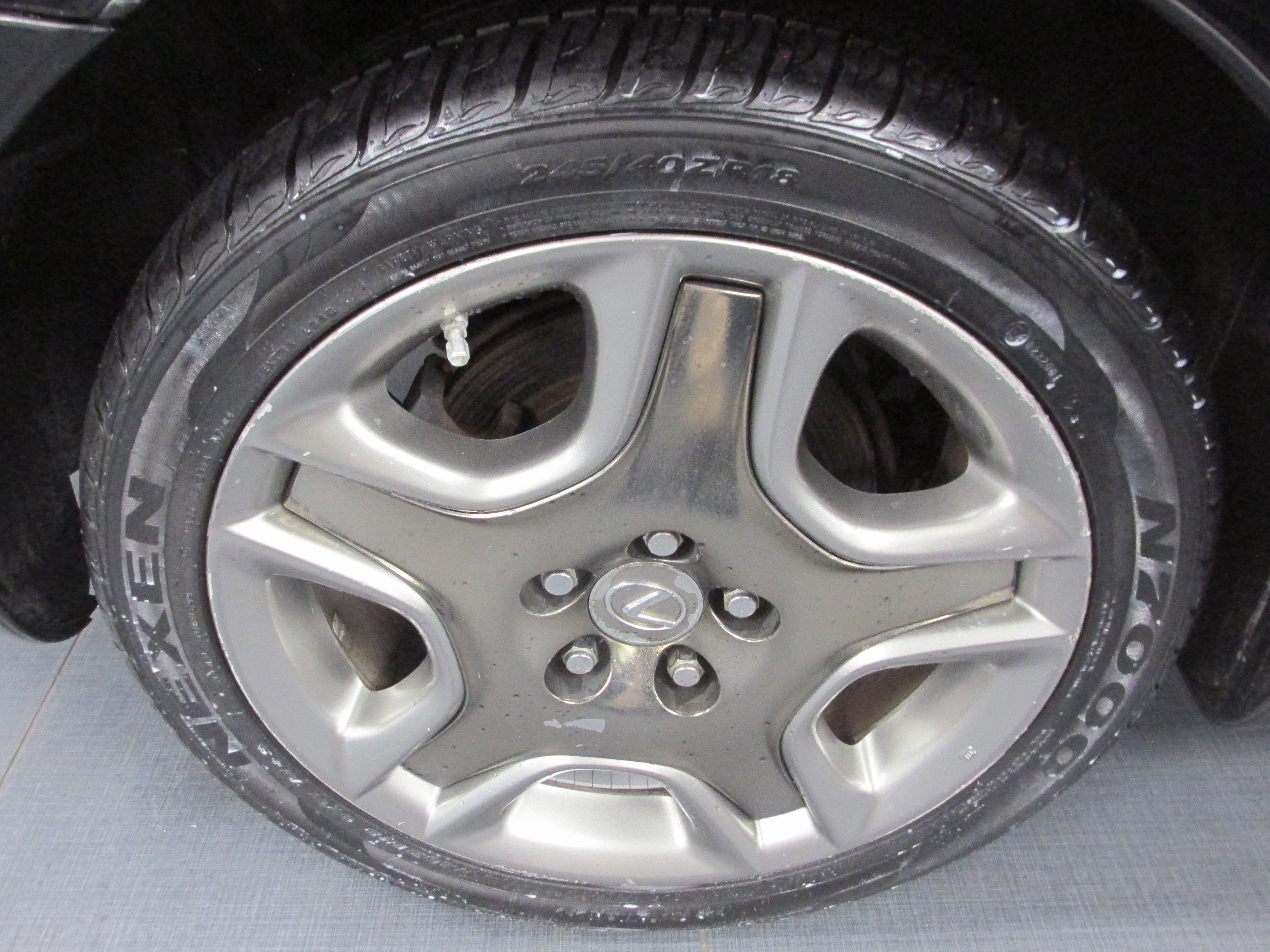 Used 2005 Lexus SC 430 Convertible RWD image 15