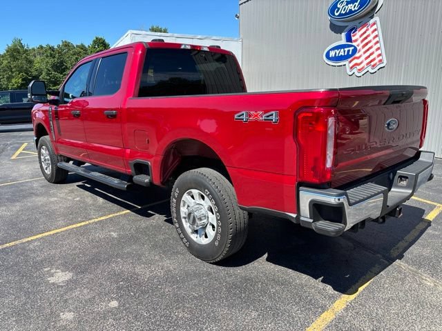 Used 2023 Ford F250 XLT w/ Snow Plow Prep Package AWD/4WD image 8