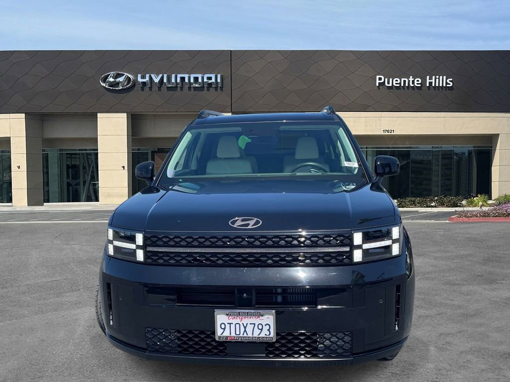 Used 2024 Hyundai Santa Fe Calligraphy FWD image 2