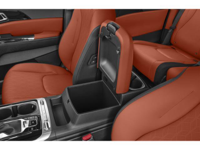 Used 2023 Kia Carnival SX FWD image 30