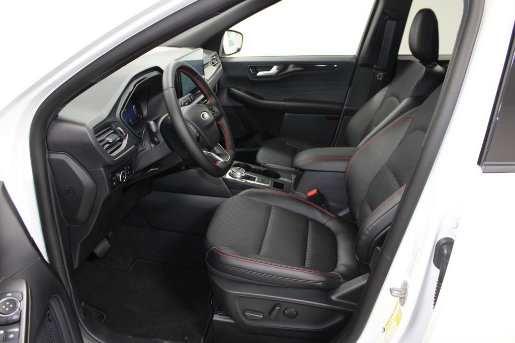 New 2026 Ford Escape ST-Line Select w/ Tech Pack #2 image 21