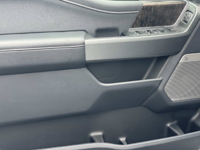 New 2026 Ford F350 Lariat RWD image 18