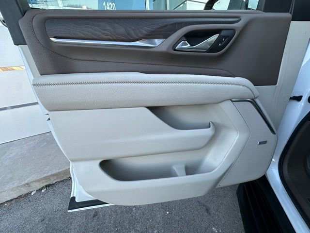 Used 2021 GMC Yukon Denali AWD/4WD image 16