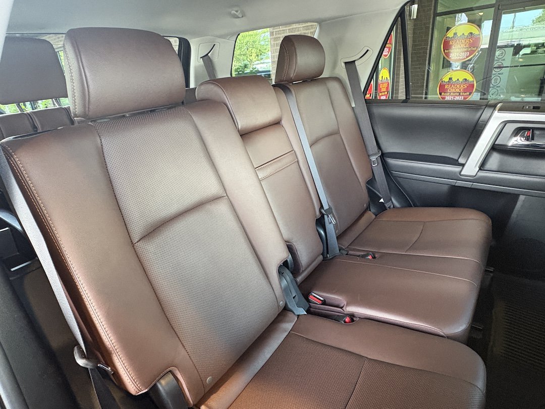 Used 2023 Toyota 4Runner Limited AWD/4WD image 34