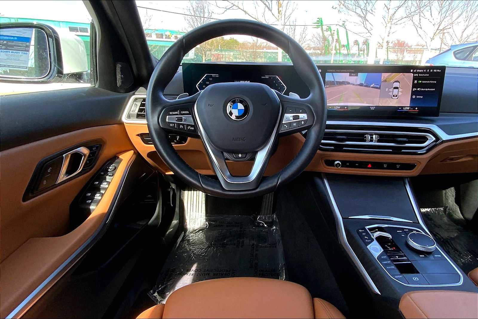 Used 2024 BMW 330i xDrive Sedan w/ Premium Package image 6