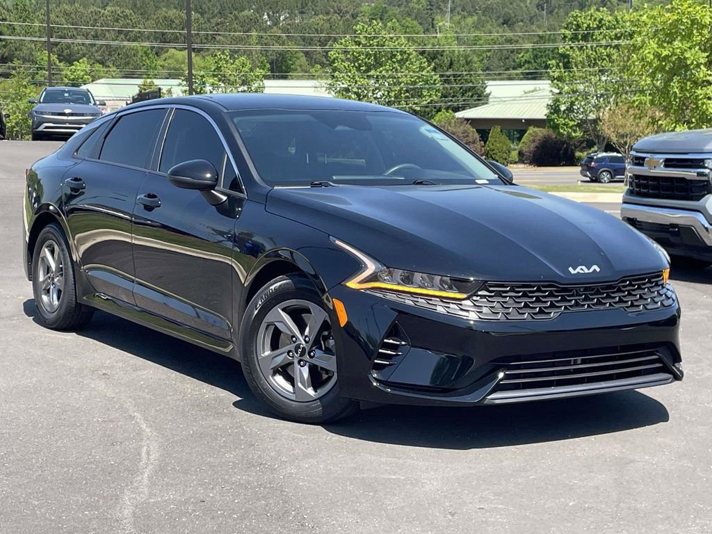 Used 2022 Kia K5 LXS image 1