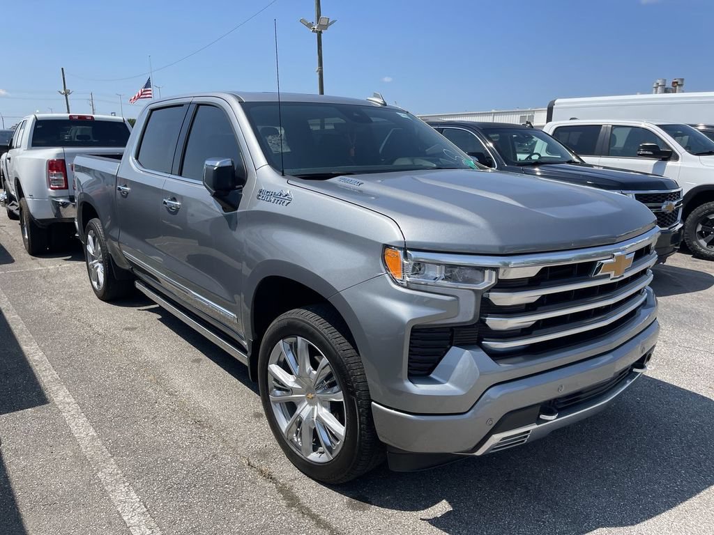 Used 2024 Chevrolet Silverado 1500 High Country AWD/4WD image 12