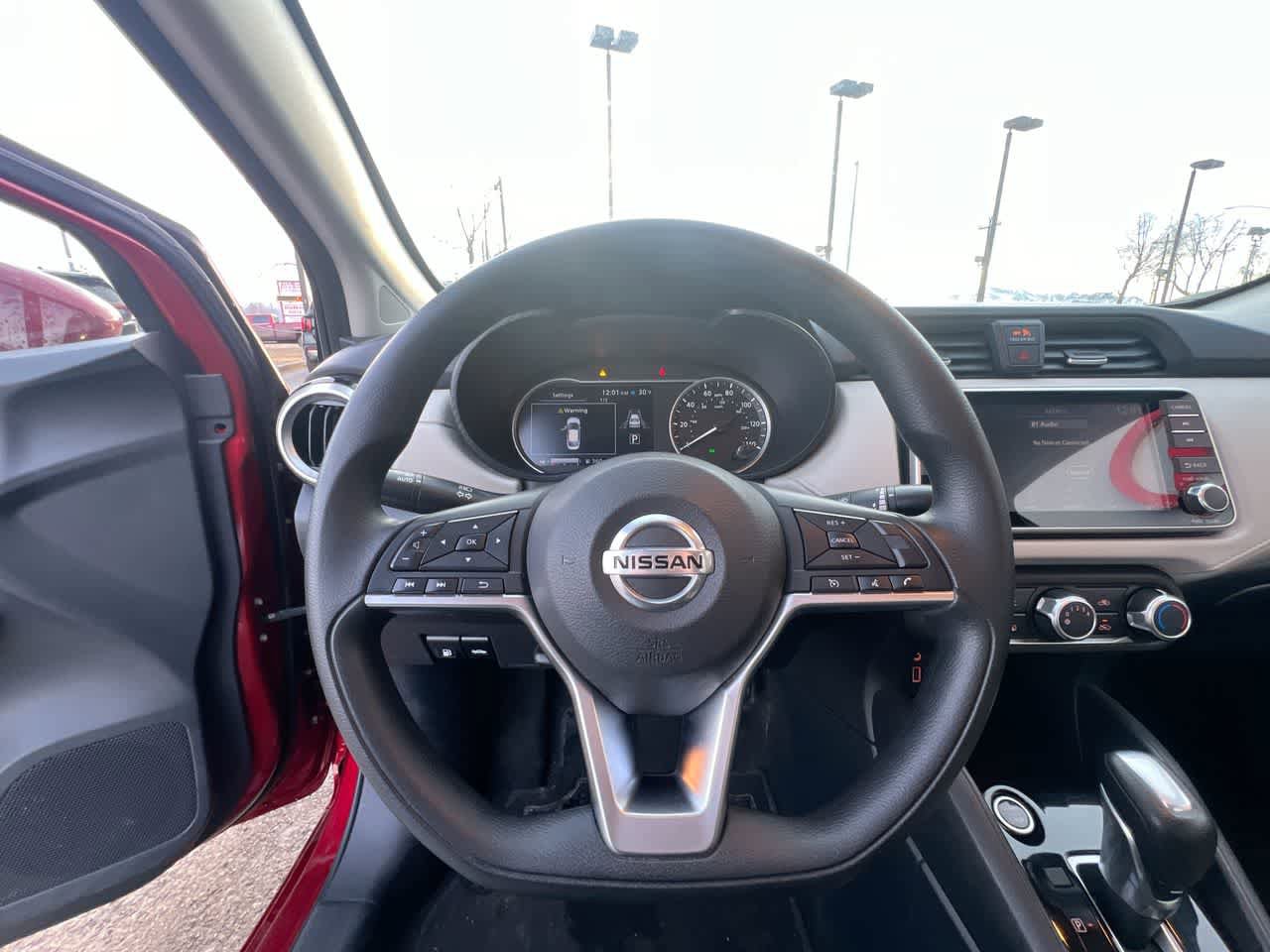 Used 2021 Nissan Versa SV FWD image 14
