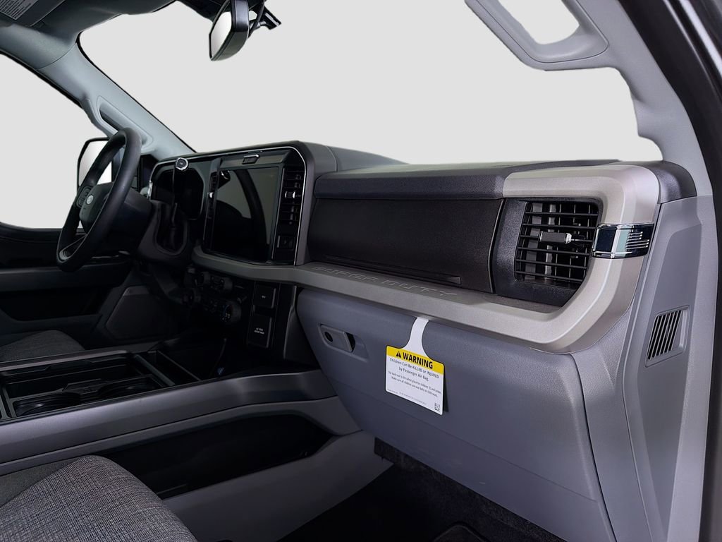 New 2026 Ford F250 XLT w/ XLT Premium Package image 31