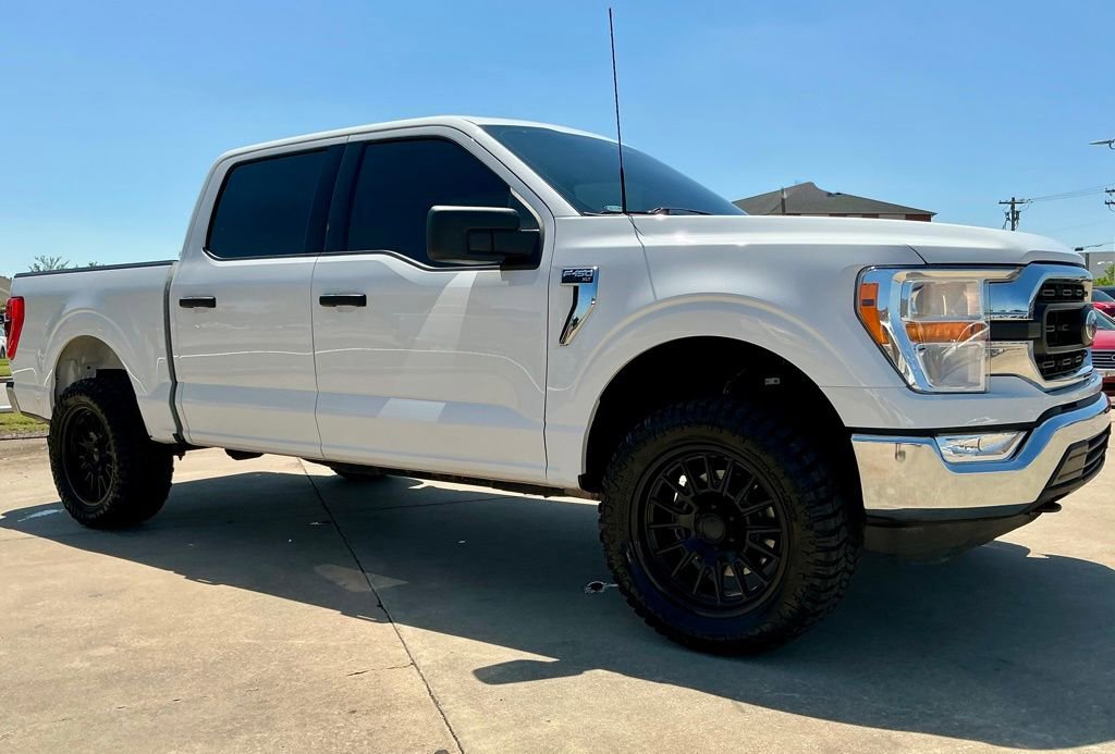 Used 2022 Ford F150 XLT w/ Equipment Group 301A Mid AWD/4WD image 6