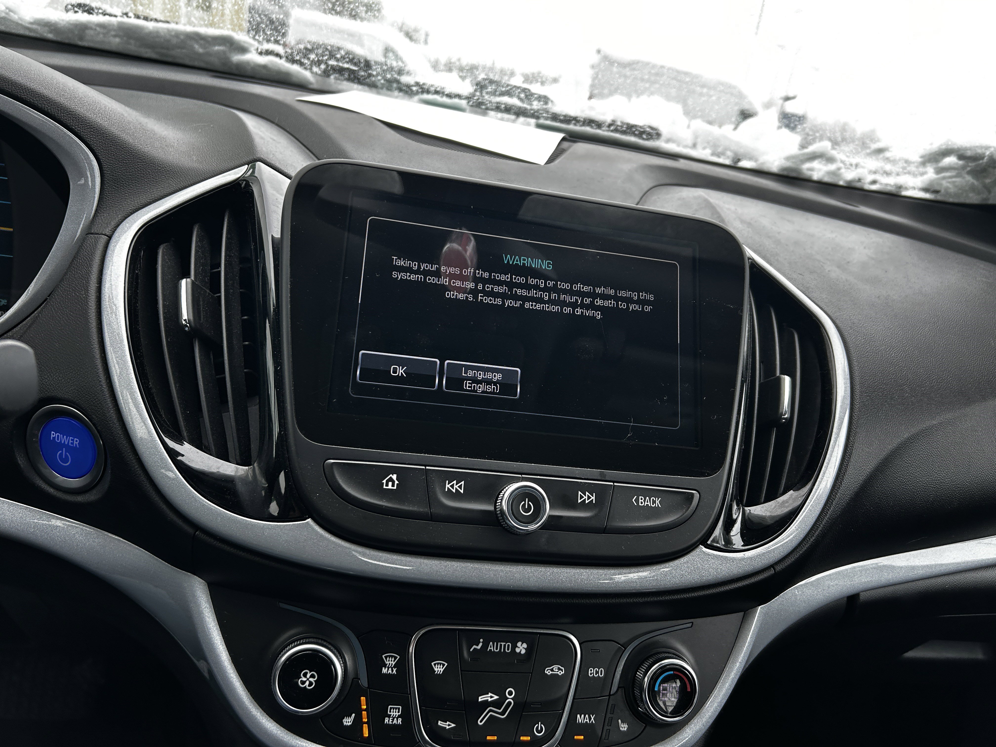 Used 2016 Chevrolet Volt LT w/ Comfort Package FWD image 15