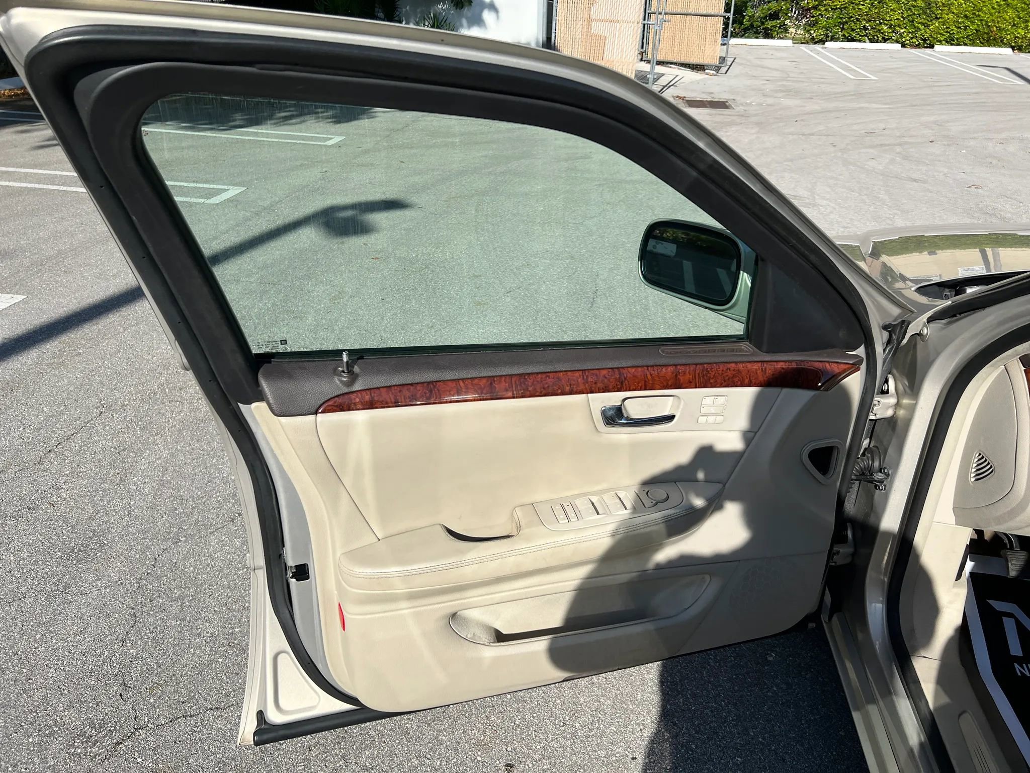 Used 2007 Cadillac DTS Luxury I image 9