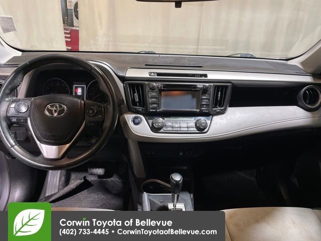 Used 2018 Toyota RAV4 XLE image 12