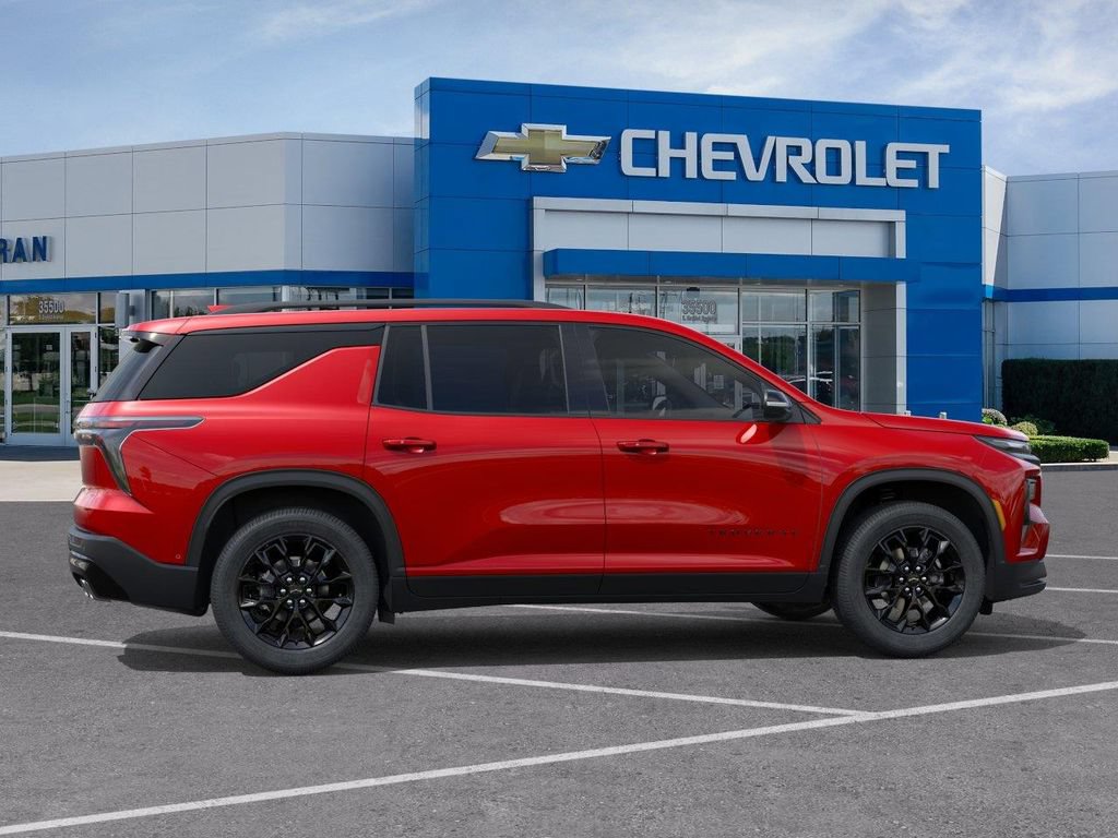 New 2026 Chevrolet Traverse LT w/ Midnight/Sport Edition FWD image 5