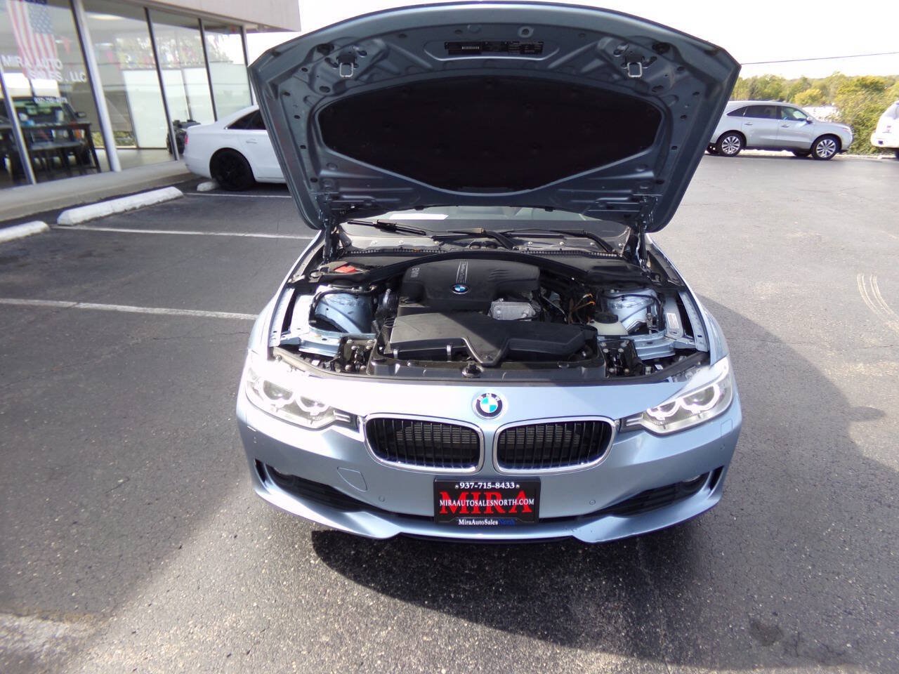 Used 2013 BMW 328i xDrive Sedan AWD/4WD image 31
