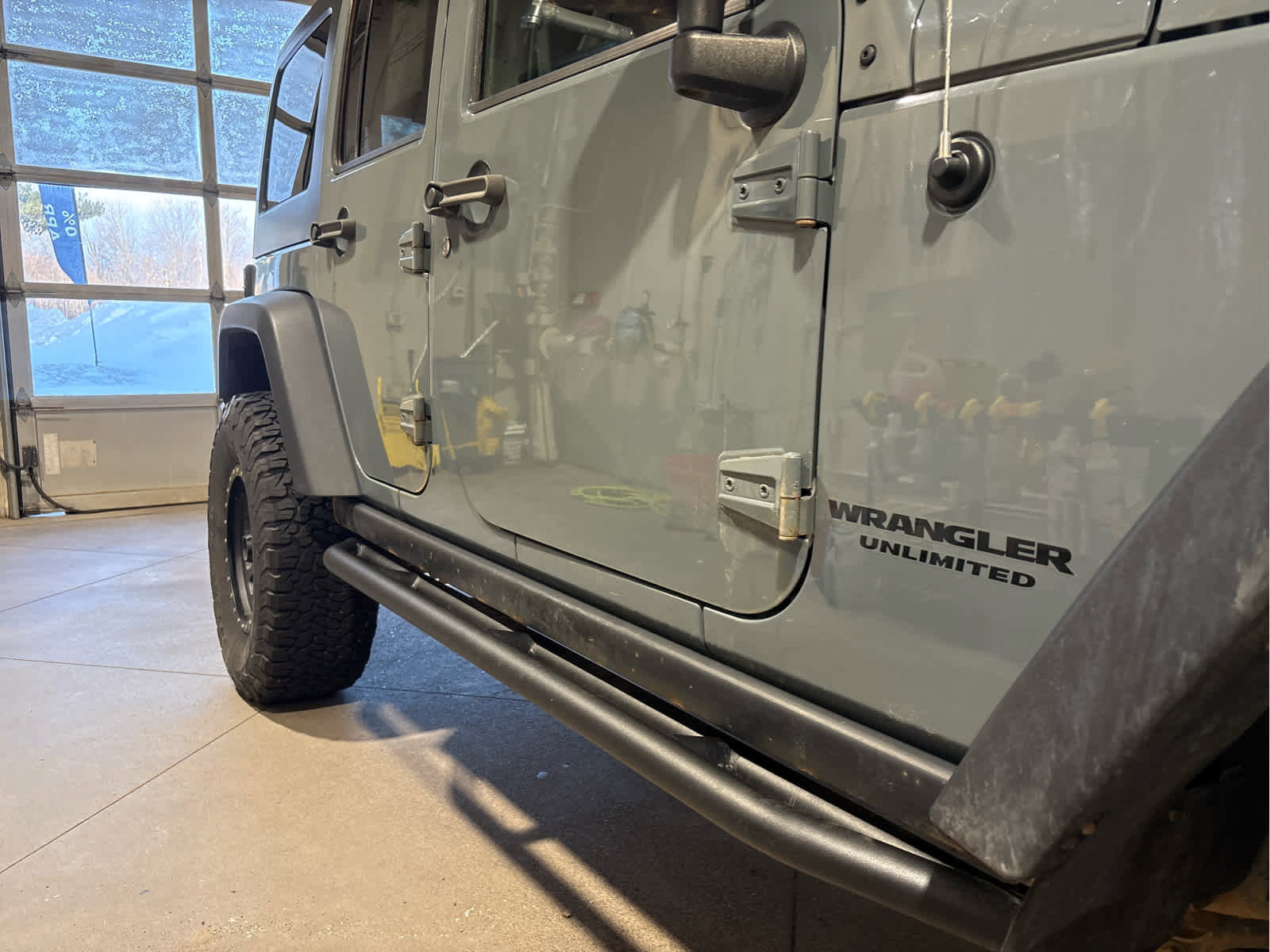 Used 2014 Jeep Wrangler Unlimited Rubicon w/ Connectivity Group image 8