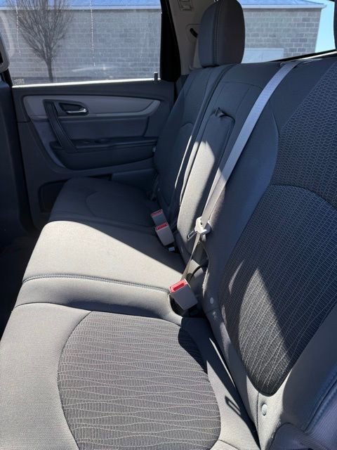 Used 2017 Chevrolet Traverse LS FWD image 34
