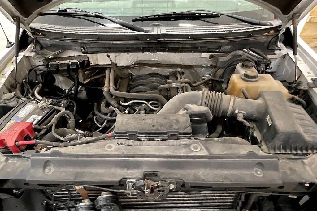 Used 2013 Ford F150 XLT w/ Luxury Equipment Group image 10