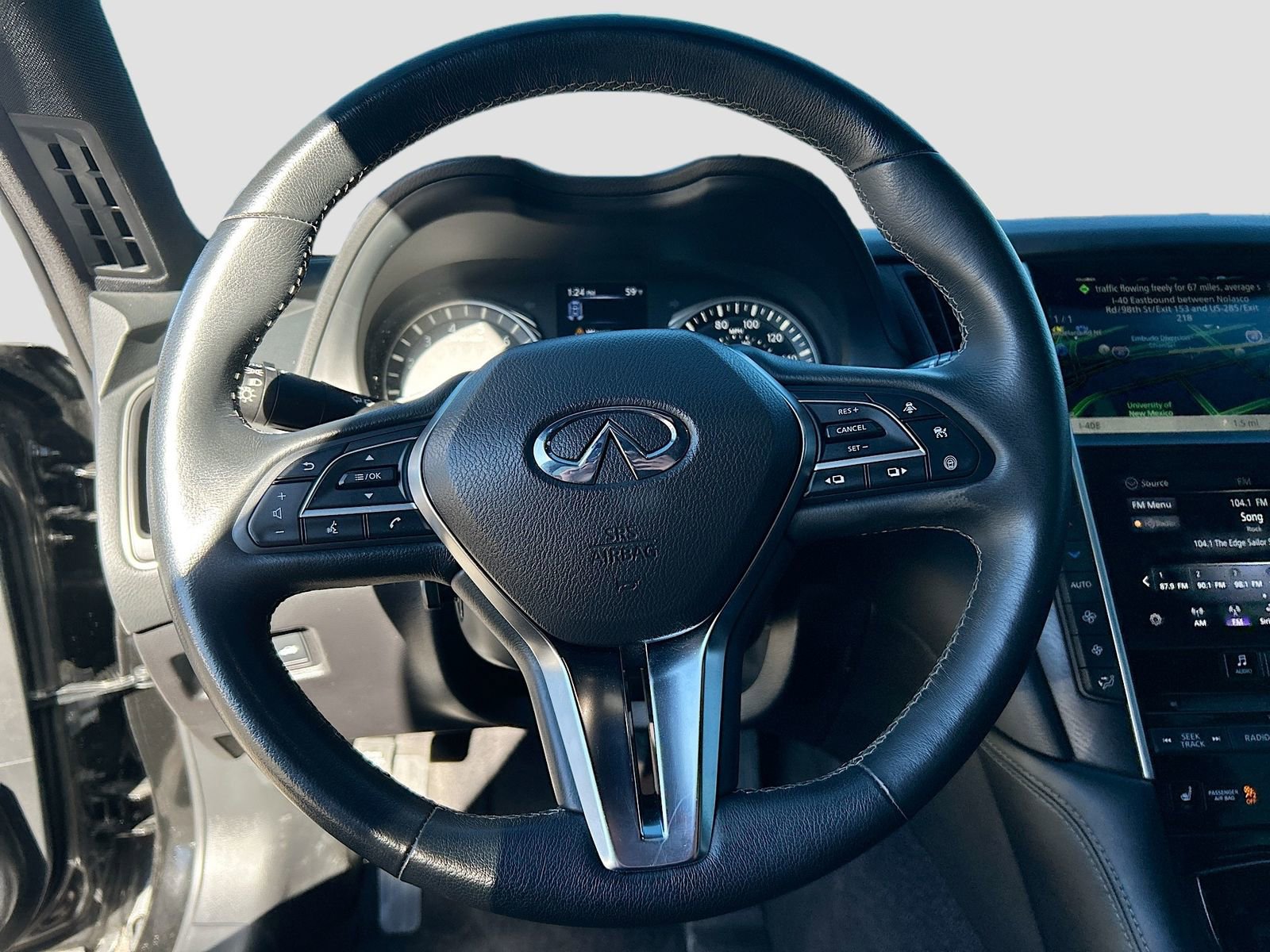 Used 2023 INFINITI Q50 Sensory image 11