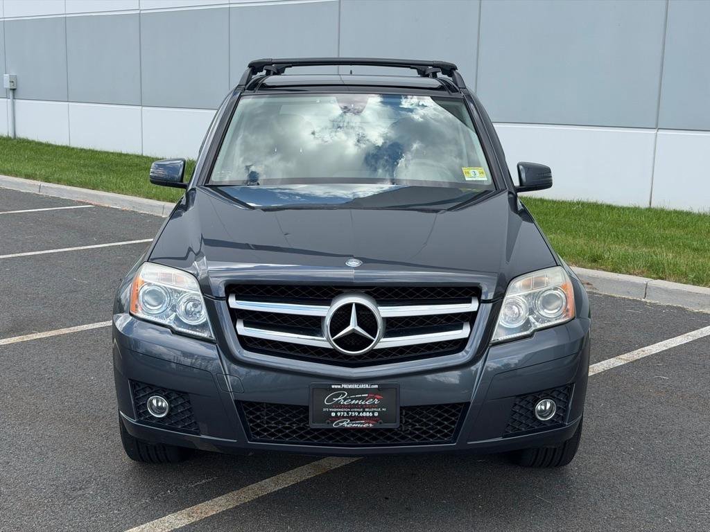 Used 2010 Mercedes-Benz GLK 350 4MATIC image 2