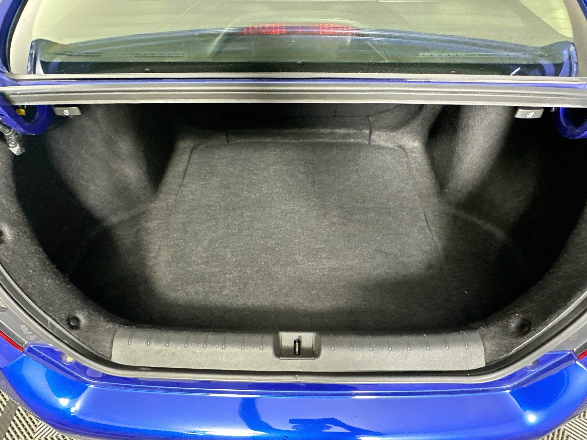 Used 2018 Honda Civic EX-L image 28
