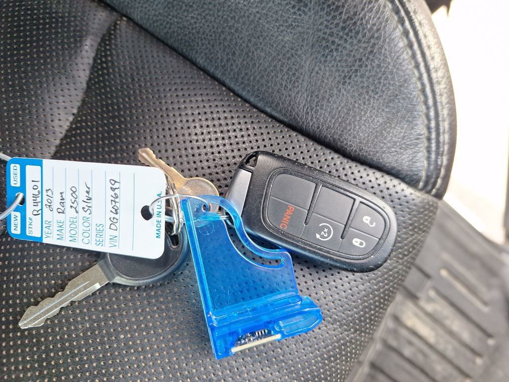 Used 2013 RAM 2500 Laramie w/ Convenience Group image 29