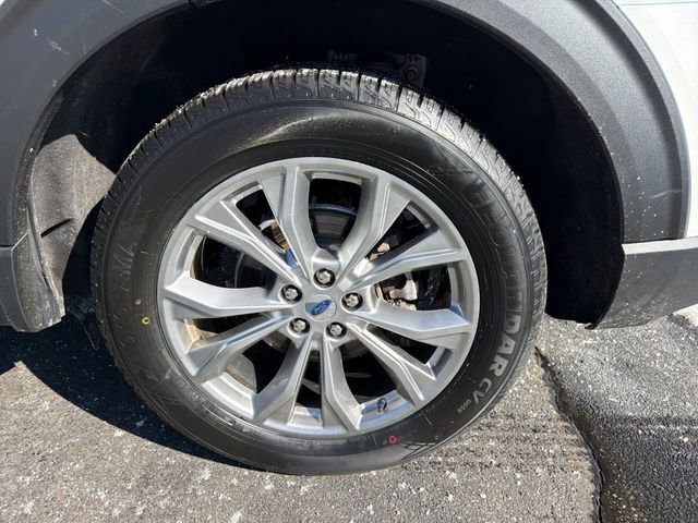 Certified 2024 Ford Explorer Limited w/ Limited Technology Package image 14