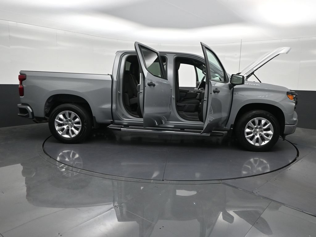Used 2024 Chevrolet Silverado 1500 Custom RWD image 32