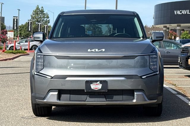 Certified 2024 Kia EV9 Light Long Range RWD image 11