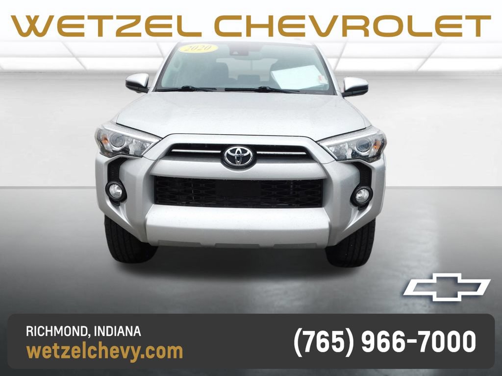 Used 2020 Toyota 4Runner SR5 AWD/4WD image 4