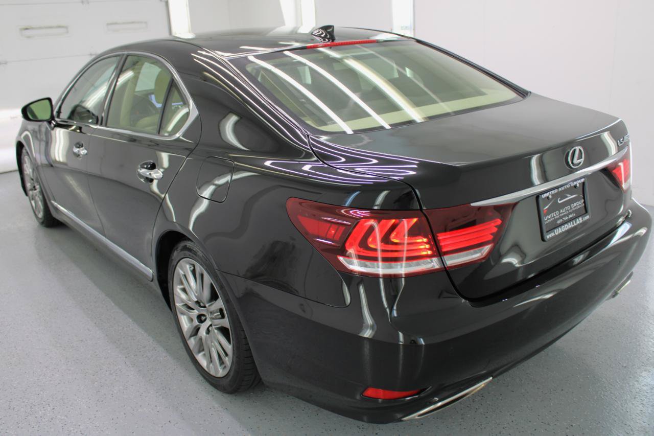 Used 2017 Lexus LS 460 w/ Comfort Package RWD image 7