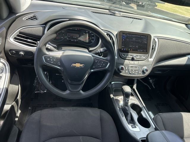 Used 2023 Chevrolet Malibu LT FWD image 27