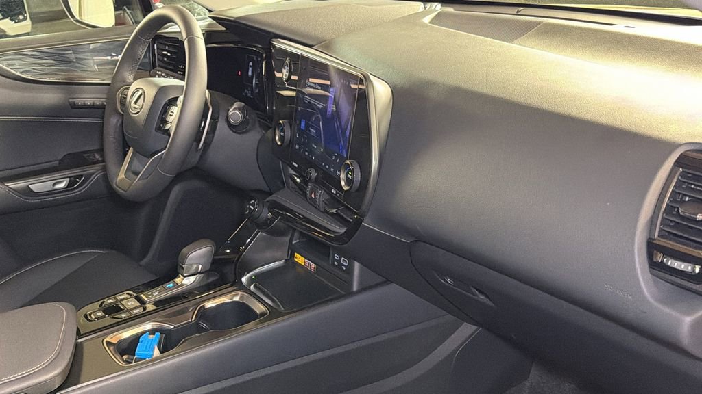 Used 2025 Lexus NX 350 AWD w/ Accessory Package (P2) image 11