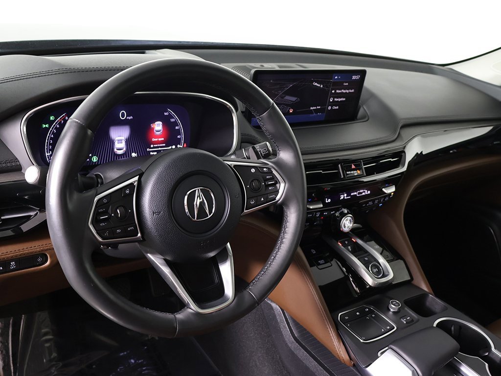 Used 2024 Acura MDX SH-AWD w/ Advance Package image 32