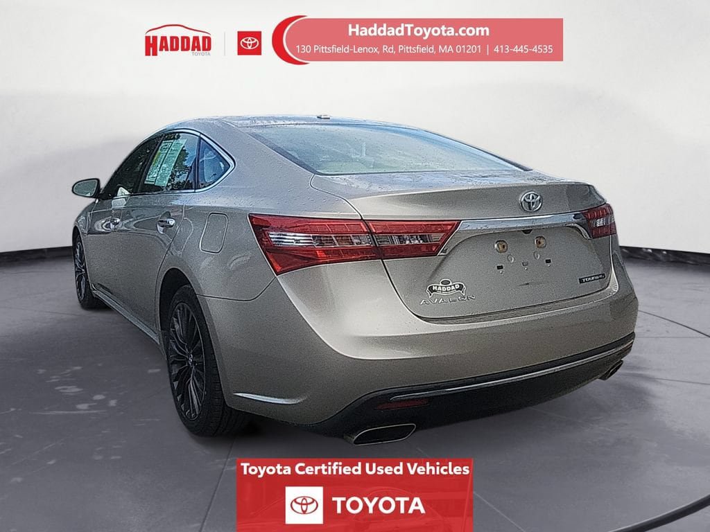 Certified 2016 Toyota Avalon Touring FWD image 3