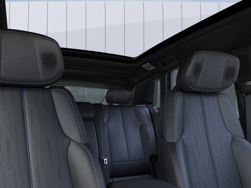 New 2026 Cadillac Lyriq V AWD/4WD image 24