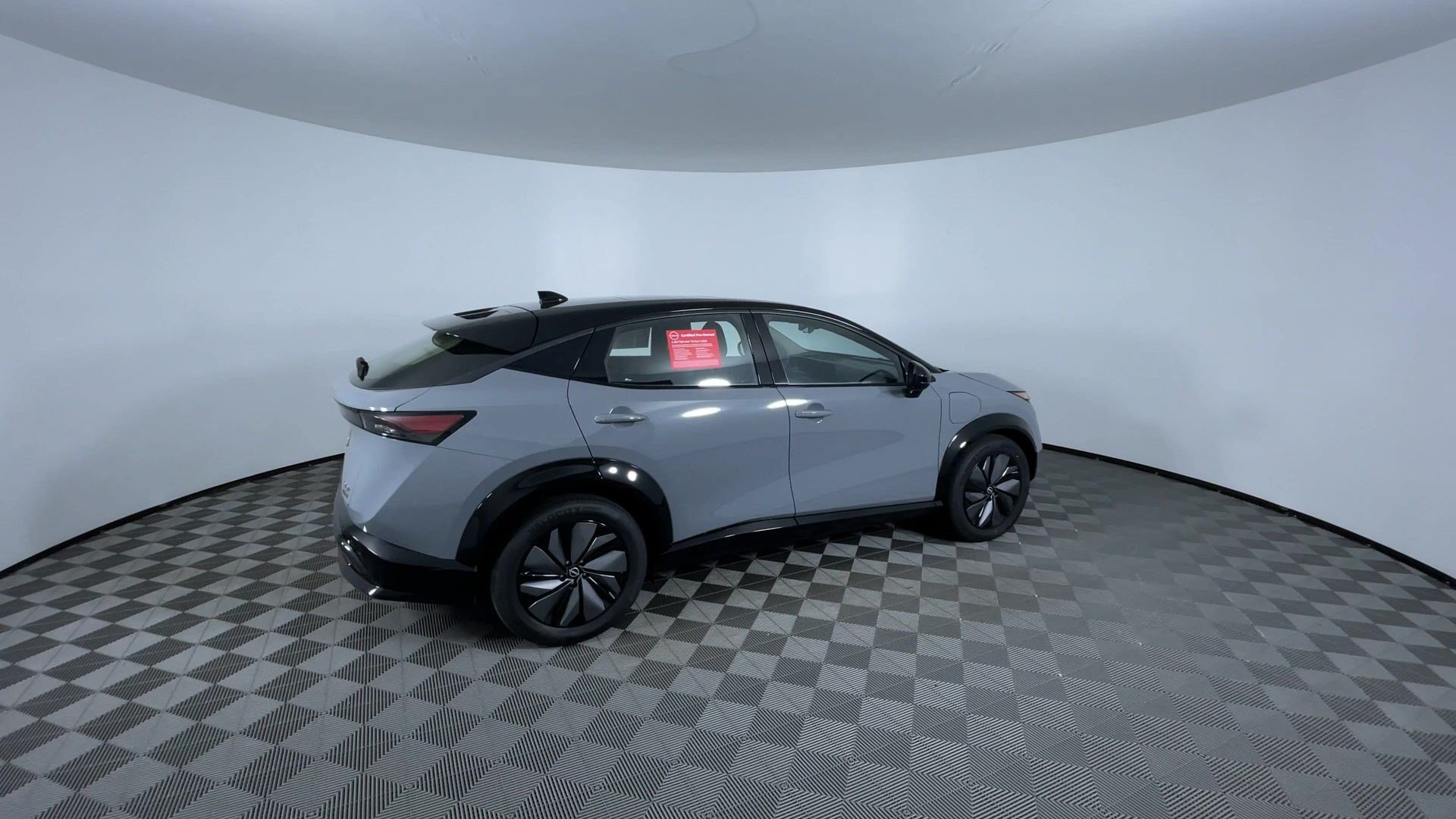Certified 2024 Nissan Ariya AWD image 9