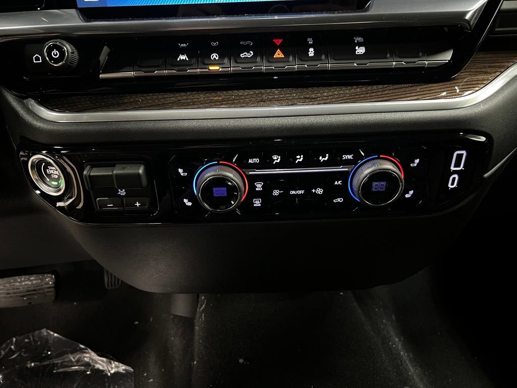 New 2026 Chevrolet Silverado 1500 RST AWD/4WD image 23
