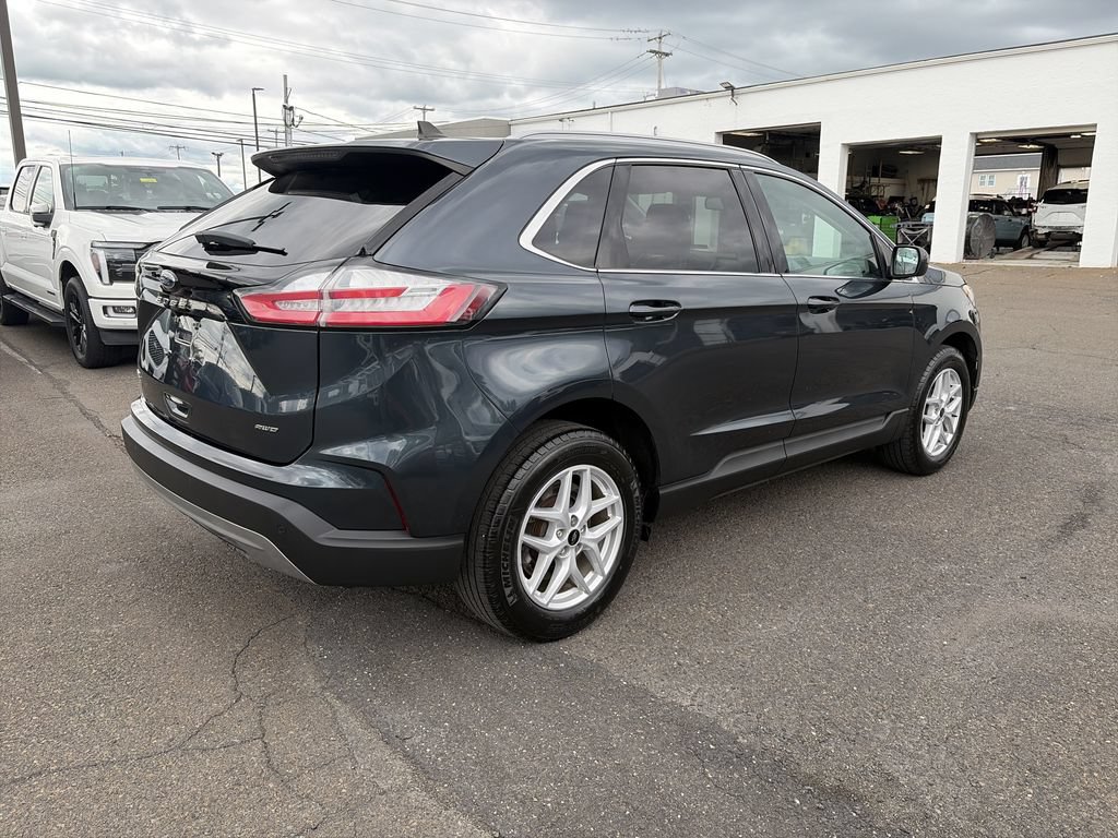Used 2024 Ford Edge SEL w/ Convenience Package AWD/4WD image 5