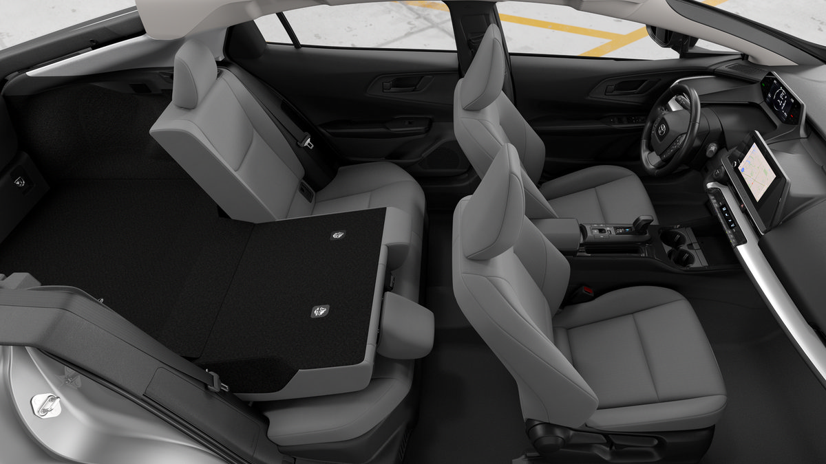 New 2027 Toyota Prius LE FWD image 22