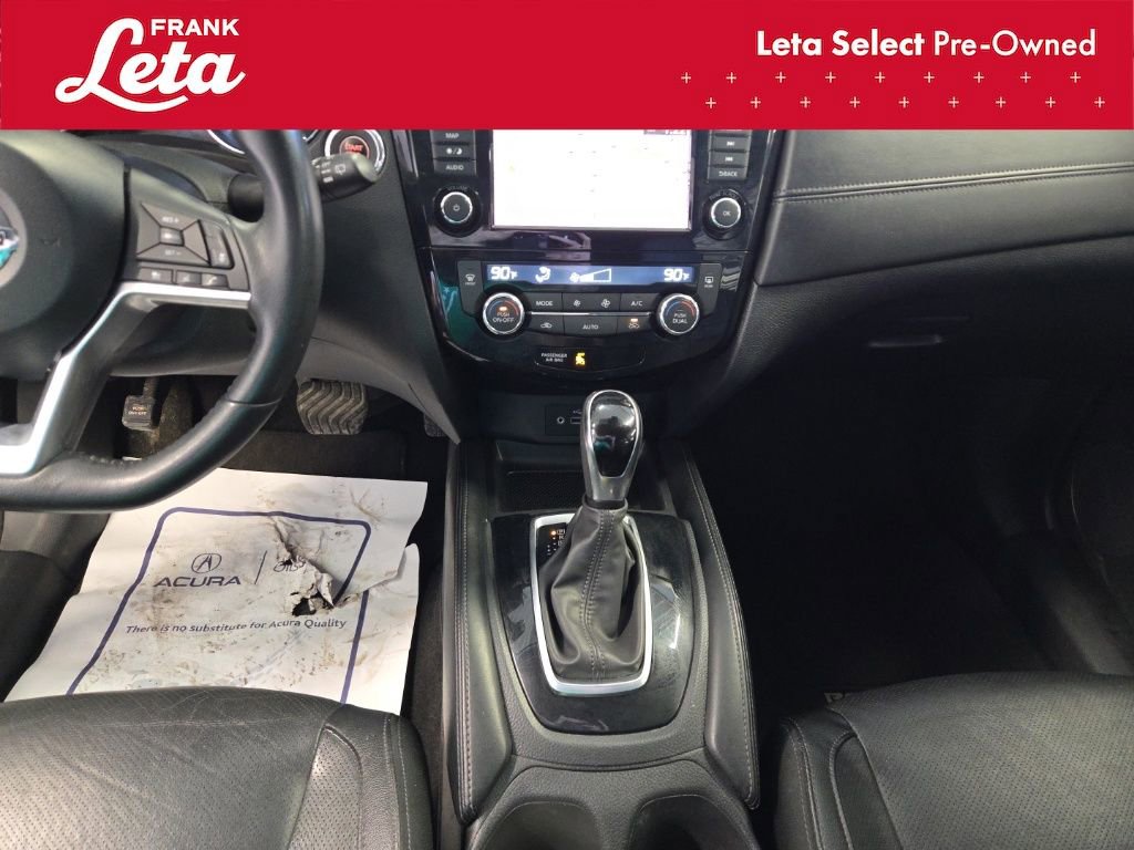Used 2018 Nissan Rogue SL w/ Premium Package image 12