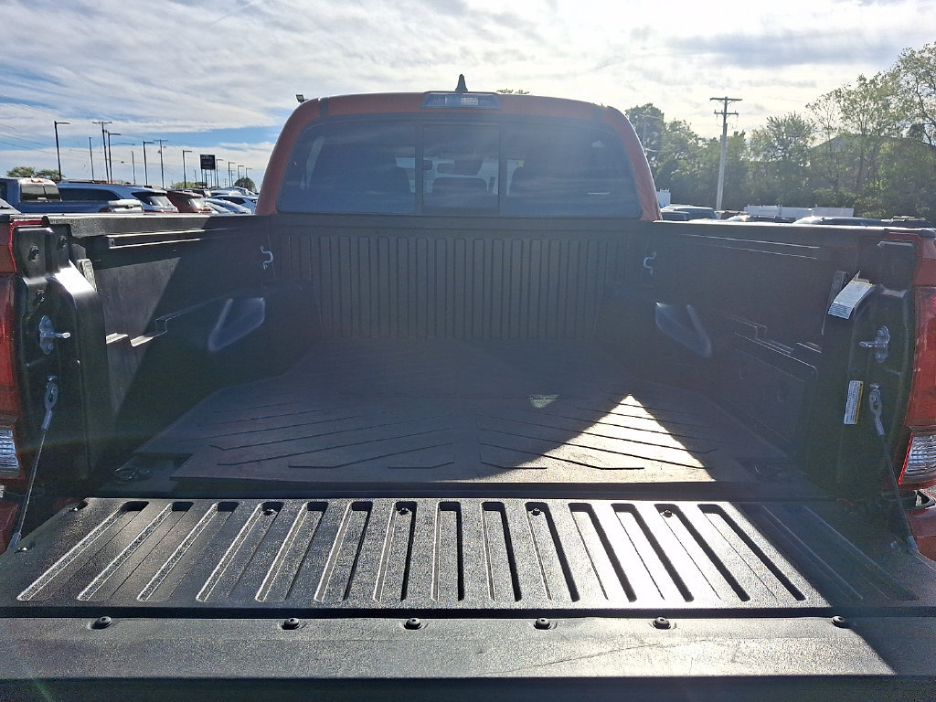 Used 2023 Toyota Tacoma SR AWD/4WD image 26