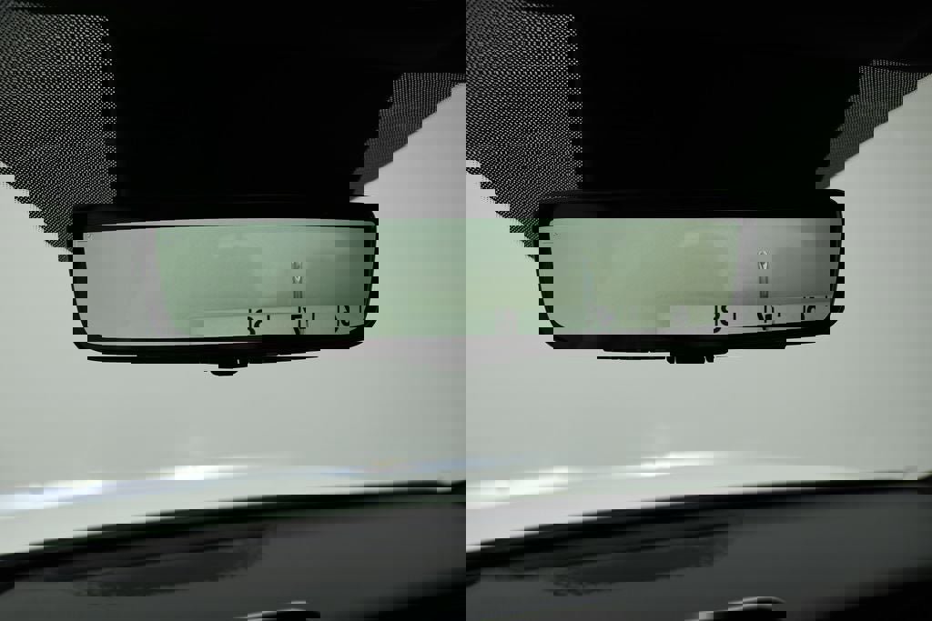 Used 2025 Hyundai Palisade Calligraphy image 25